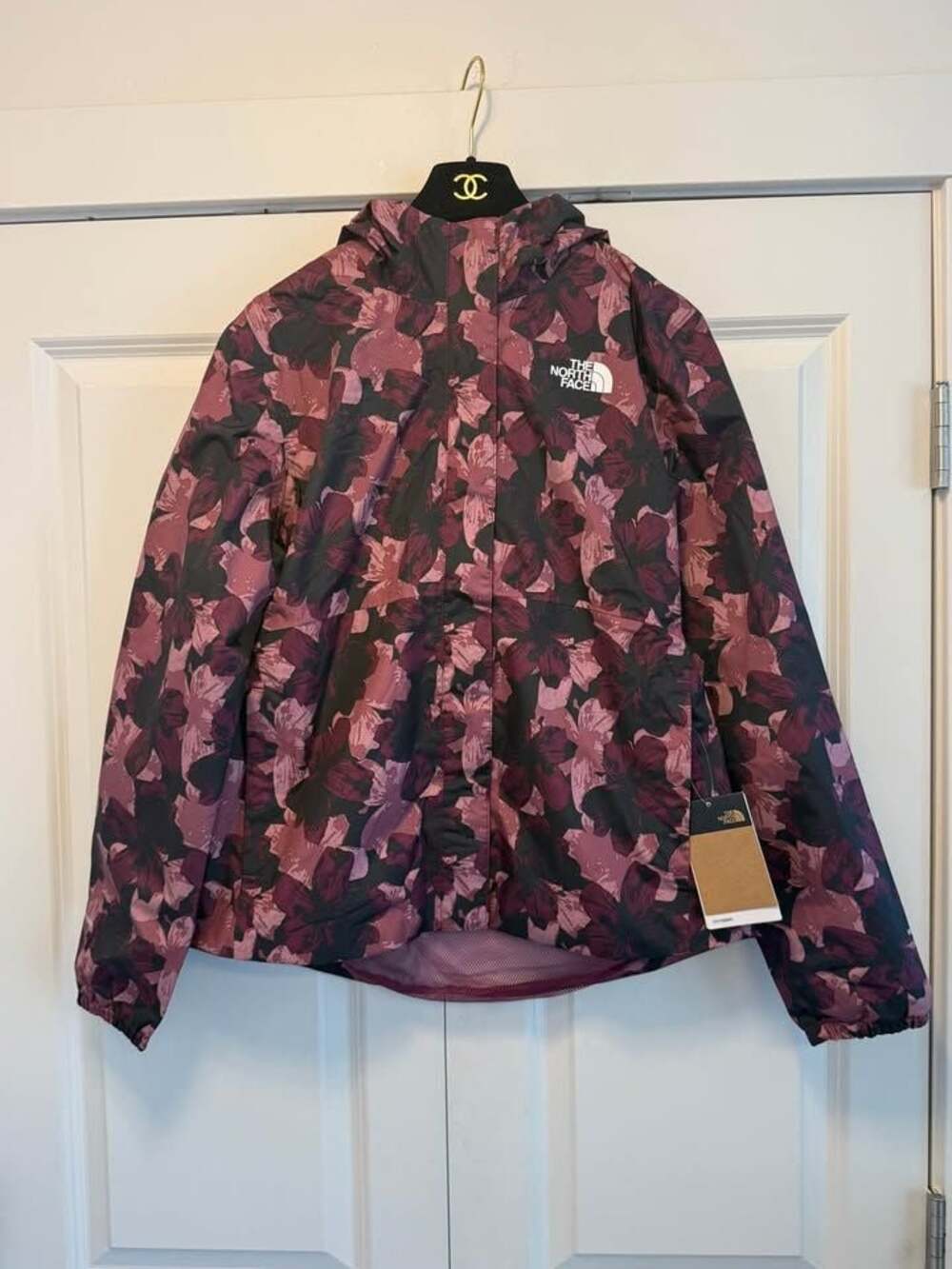 NWT NORTHFACE JACKET GIRLS (Tween) SIZE XXL 18/20